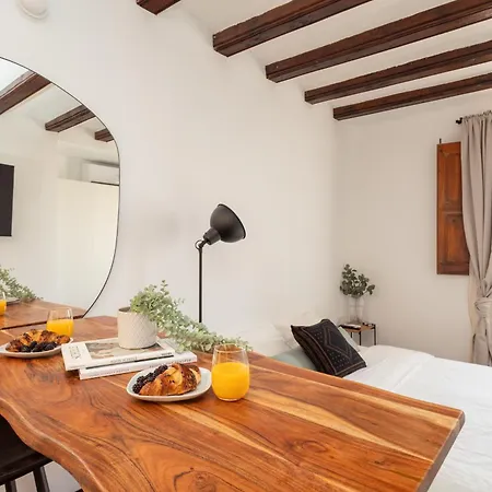 Soho Apartments & Studios Ramblas Barcelona Exterior photo